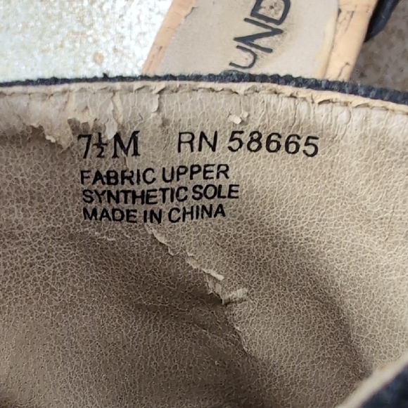 Abound | Black and Tan Cork 4" Wedge Sandals Size 7.5 - Picture 10 of 12